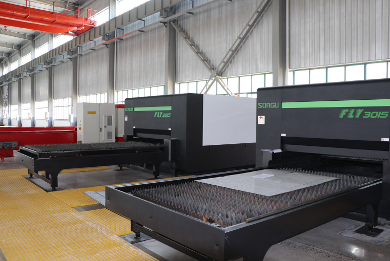 激光切割機械專用配套穩(wěn)壓器 激光切割機械專用配套穩(wěn)壓器